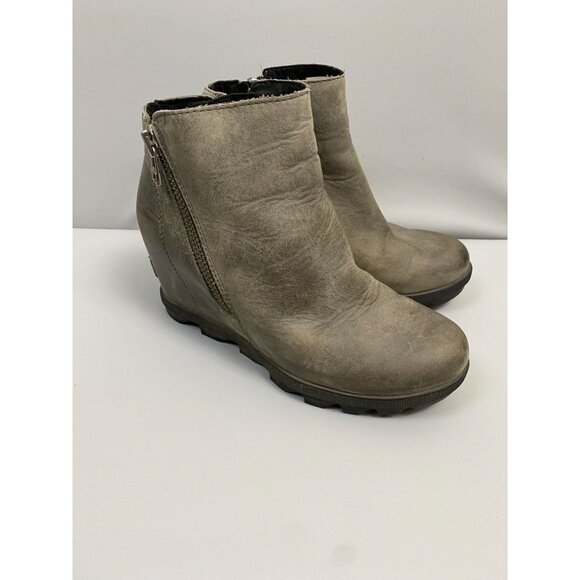 Sorel Gray Leather Wedge Ankle Boots Womens size 6 Zip Booties - Picture 2 of 11